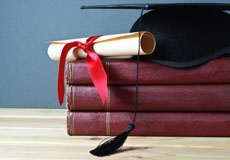 Riscattare la laurea: conviene?