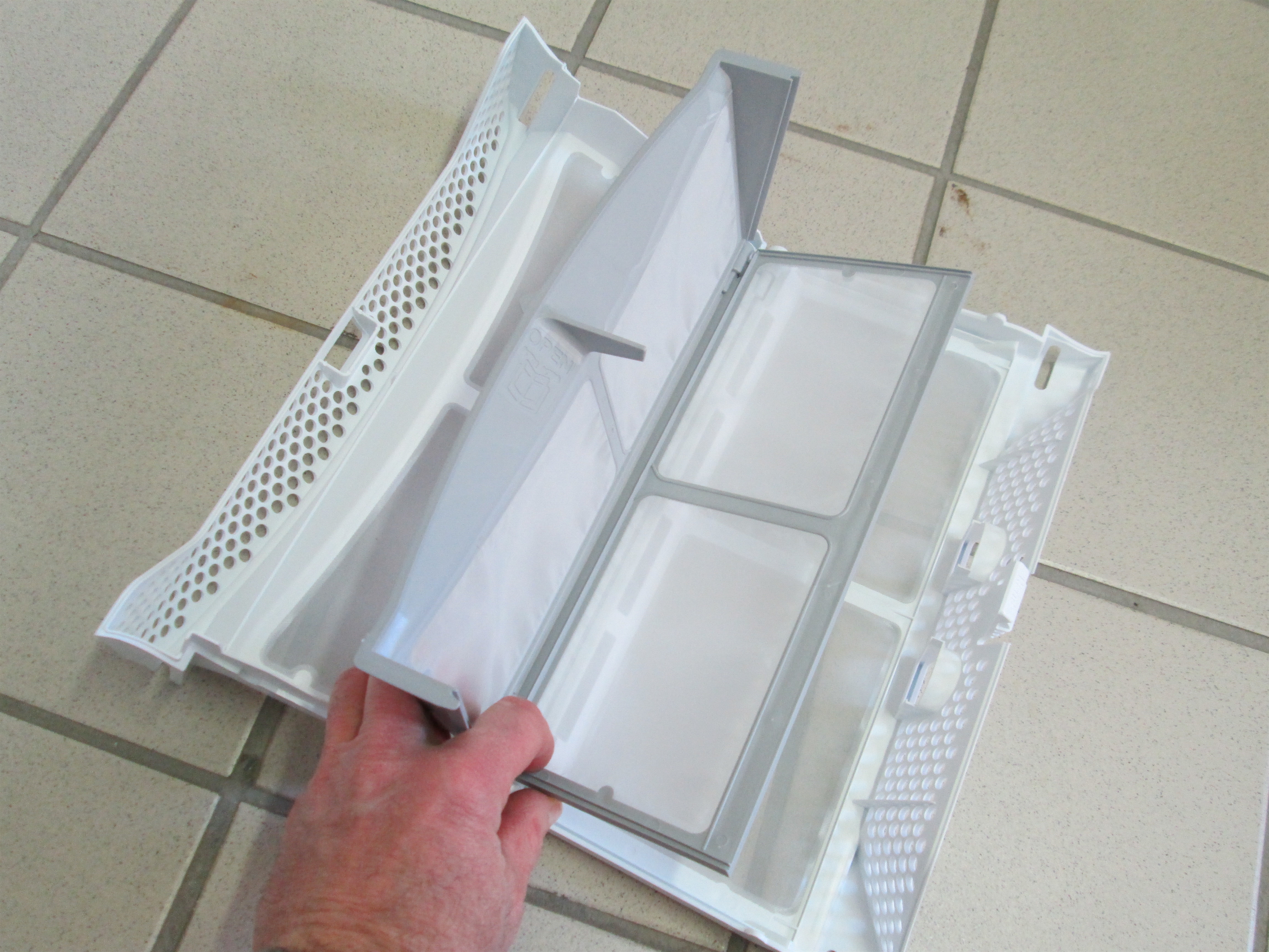 ELECTROLUX EW9HL83W3