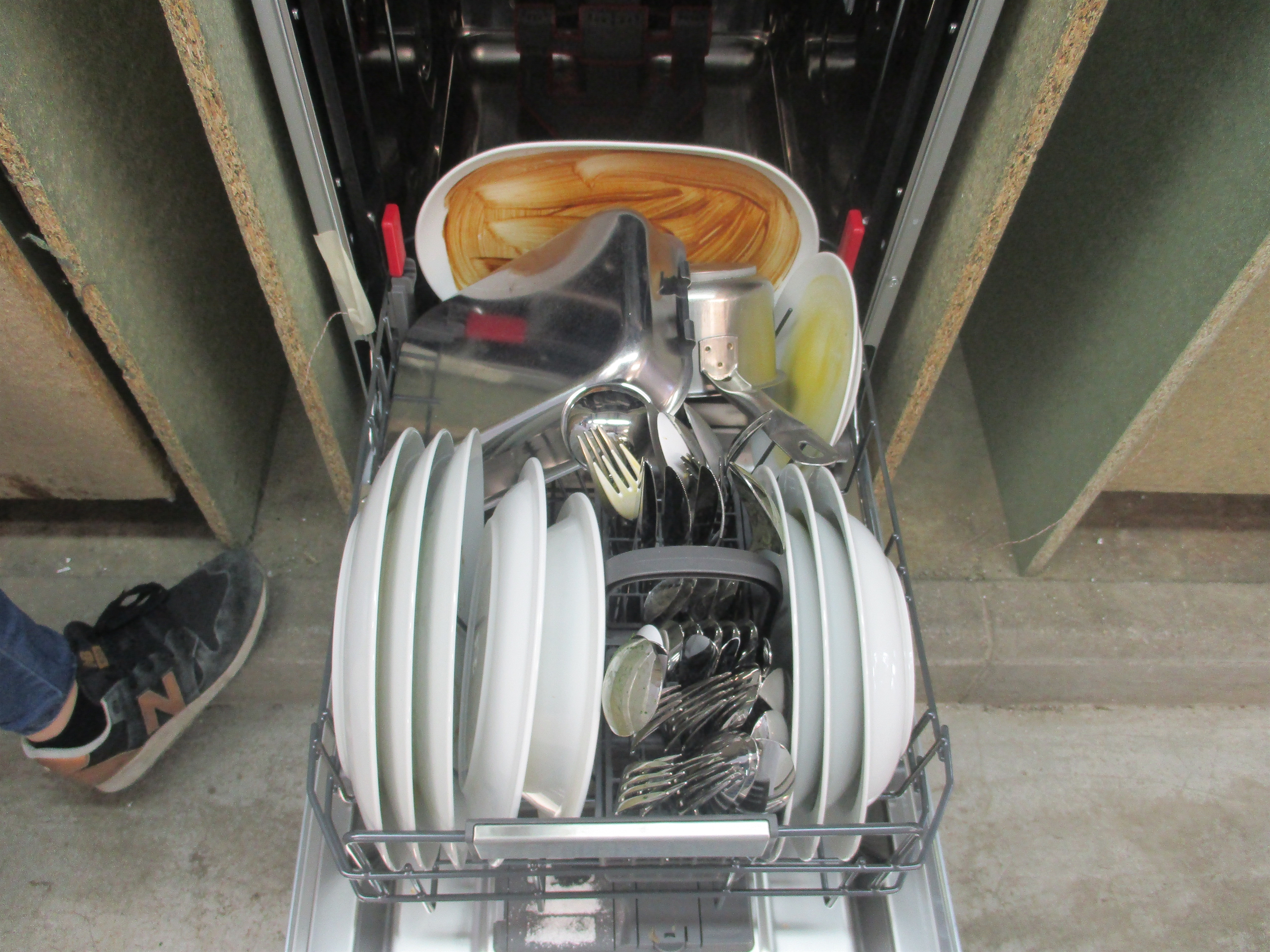 WHIRLPOOL WSIO 3T223 PCE X