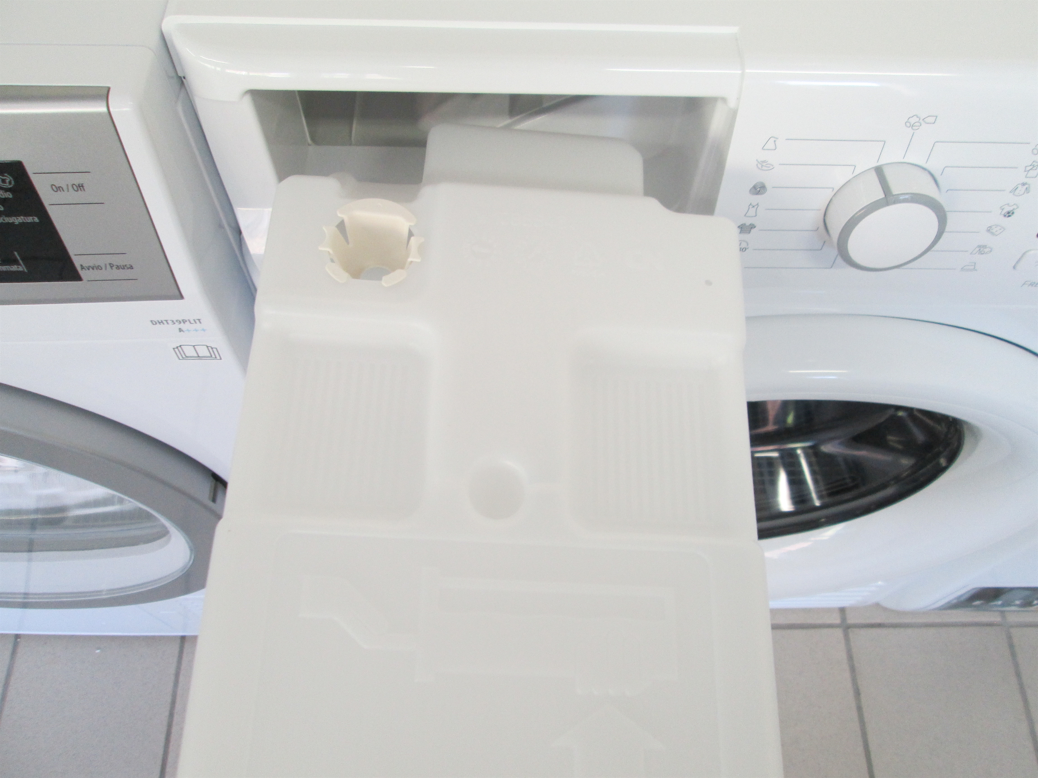 WHIRLPOOL FT M11 82Y EU