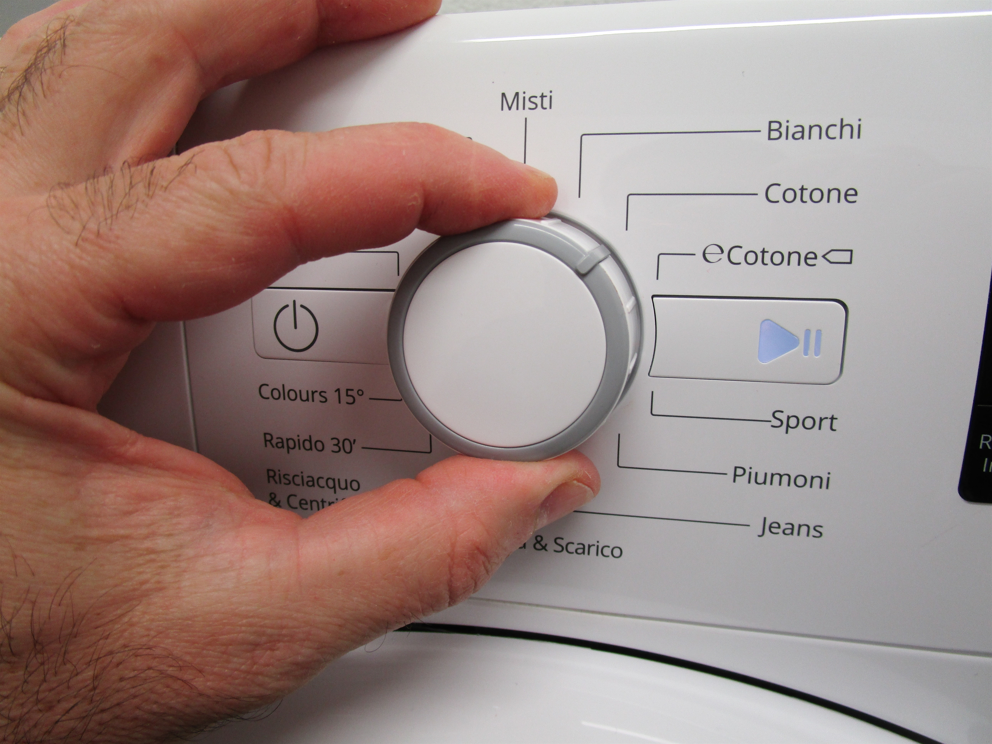 WHIRLPOOL FWSG71253W IT